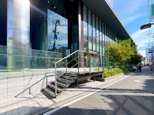 ドトールコーヒーショップ青山まで570m