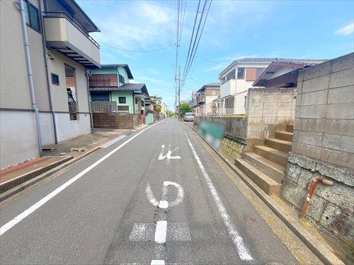 前面道路(2025年5月撮影)