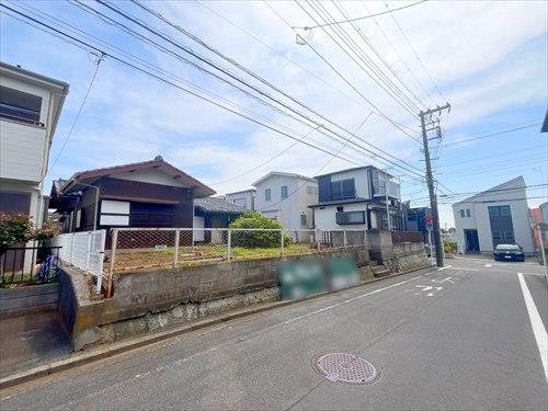 前面道路(2025年5月撮影)