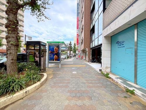 前面道路(2025年11月撮影)