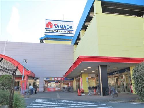 ヤマダデンキテックランド磯子店2410m