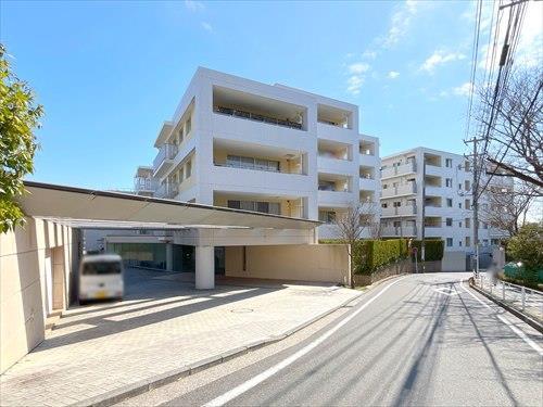 マンション入口