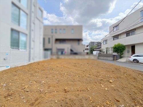 現地(対象地手前側2026年4月撮影)