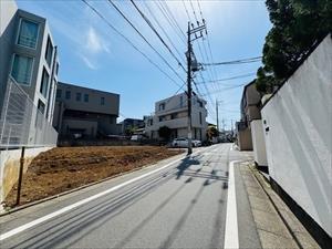 現地(対象地手前側2026年4月撮影)