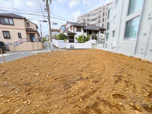 現地(対象地手前側2026年4月撮影)