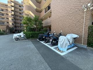 バイク置き場