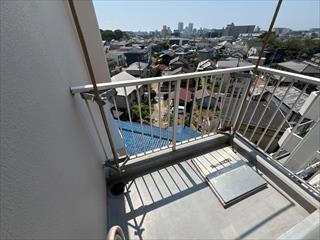 洋室に面するバルコニー