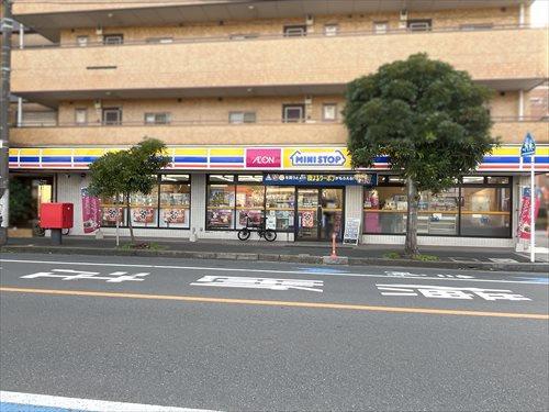 ミニストップ船橋山野町店 390m