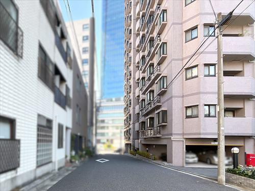 側面道路（2026年1月撮影）