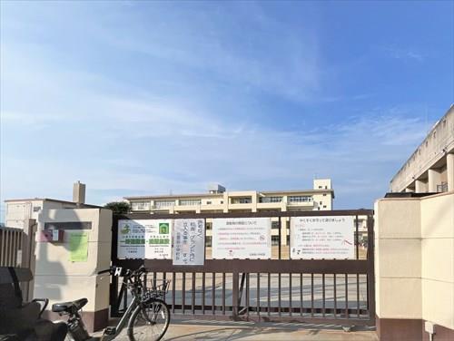 池田市立北豊島小学校まで1000m