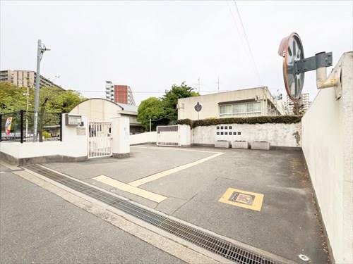 豊中市立第十四中学校