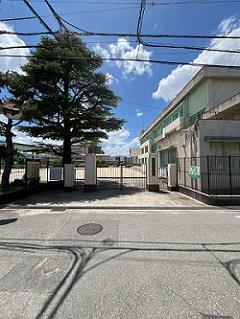 豊中市立蛍池小学校780m　10分