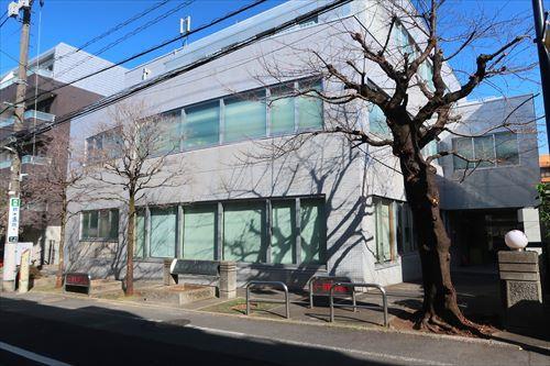 渋谷区本町図書館270m