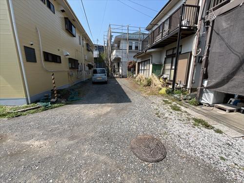 前面道路（2026年4月撮影）