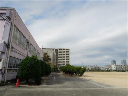 高槻市立松原小学校 徒歩11分