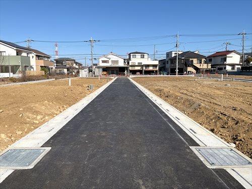 北西側前面道路（２）