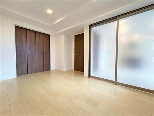 洋室約7.3帖（2）