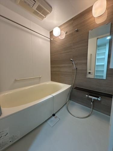 浴室（2025年12月撮影）