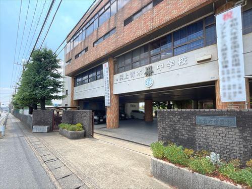川口市立上青木中学校まで790m