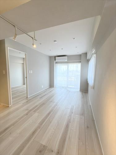 リビングダイニング