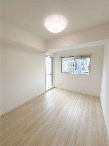 洋室約6.2帖(北側)