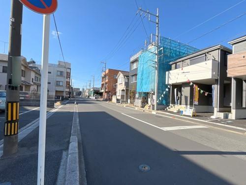 前面道路‐2025年11月撮影