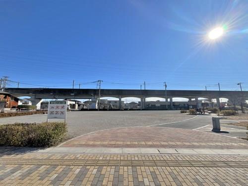 南川崎ふれあい公園‐500m