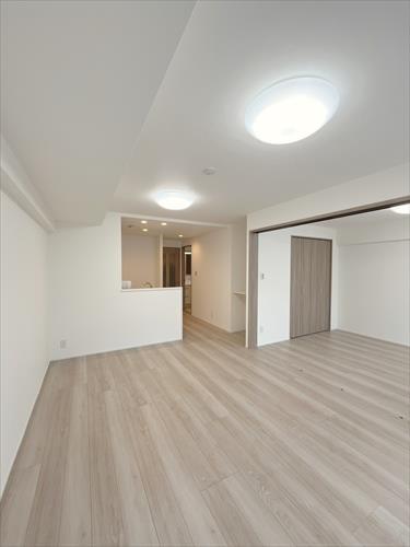 リビングダイニング-2