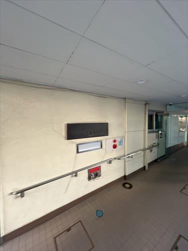 銘板（2026年1月撮影）