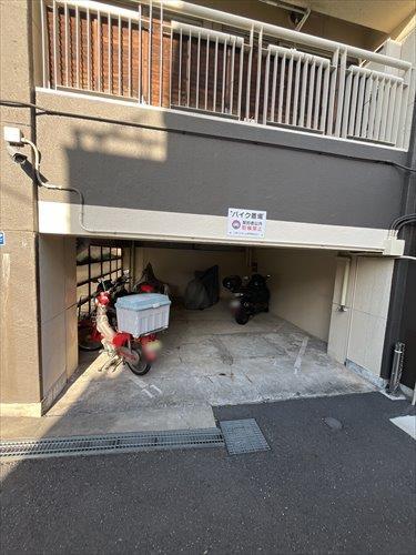 バイク置場（2026年1月撮影）