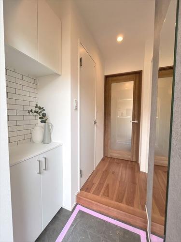 【玄関／2026年4月撮影】