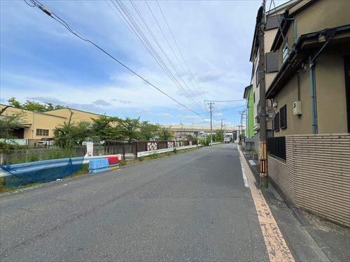 【西側前面道路】2026年4月撮影