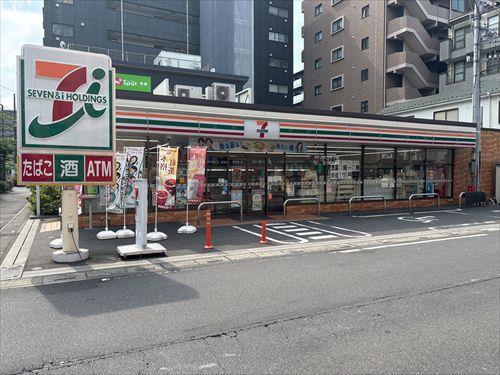セブンイレブン草加氷川町店