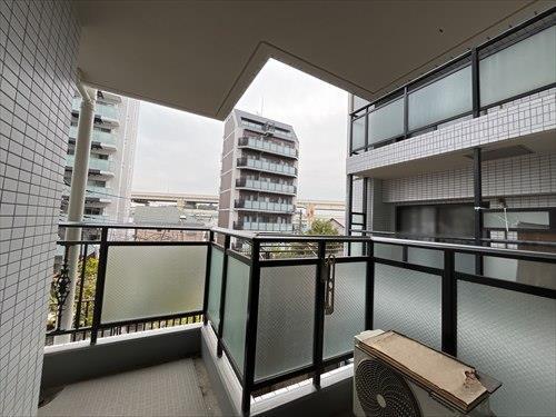 バルコニーからの眺望　2025年3月撮影