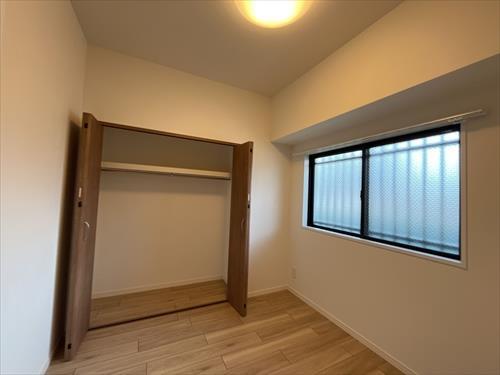 洋室約4.3帖　2025年7月撮影