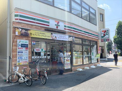 セブンイレブン横浜泉町中央店490ｍ