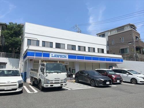 ローソン三ッ沢下町店まで620ｍ