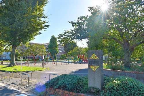 平安公園まで650m