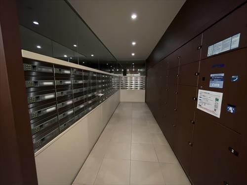 ポストと宅配ボックス