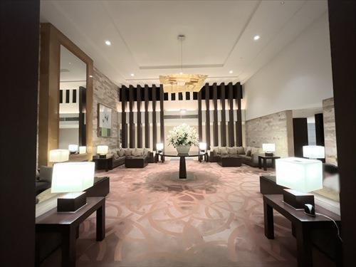 メインラウンジ