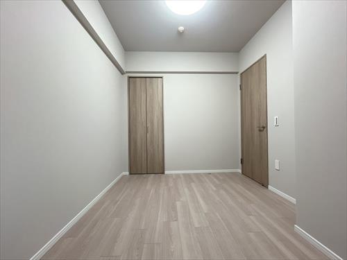 洋室（約4.8帖）