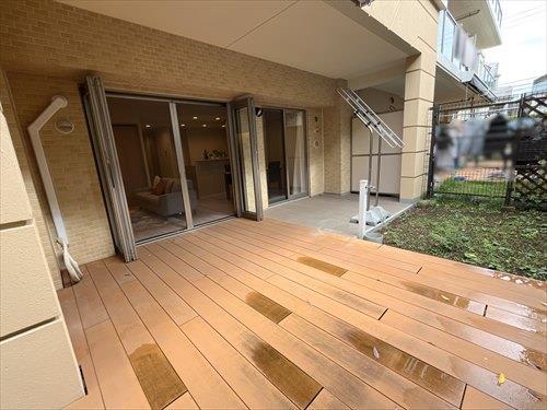 オープンエアリビング・テラス