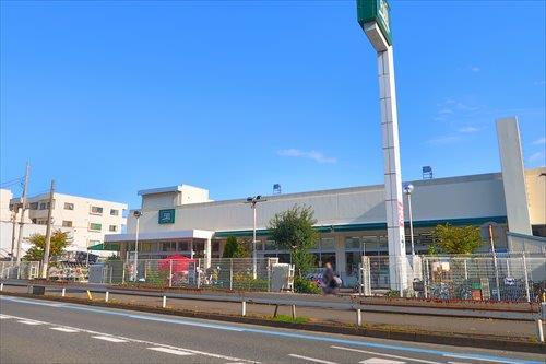 Fuji鵠沼店まで1150m