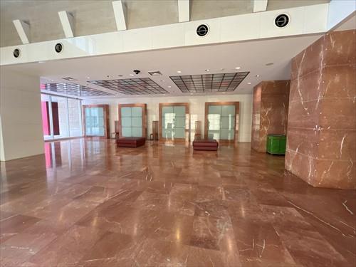 エントランスホール