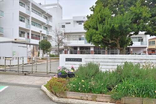 横浜市立栗田谷中学校まで1710m