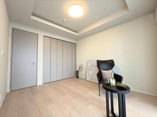 洋室（約7.2帖）