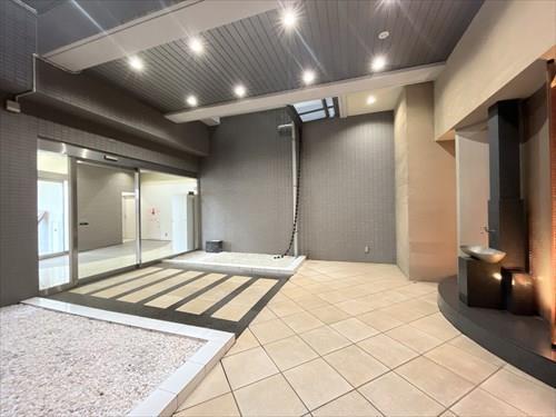 エントランスホール