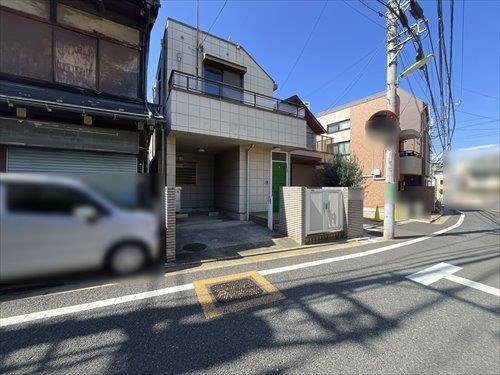 古家解体前現地/南東側から撮影・写真中央