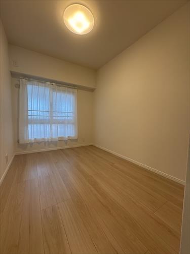 洋室（約4.4帖）