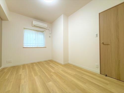 洋室5.9帖（2025年11月撮影）